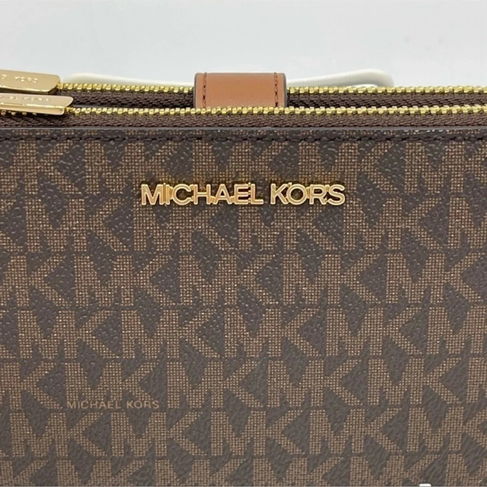 Michael Kors Large Double Zip Wallet Wristlet Brown (NWT) - Picture 3 of 9